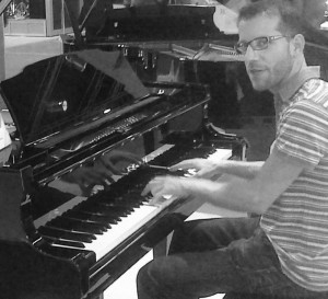 Roberto Mateos byn Compositor y piano